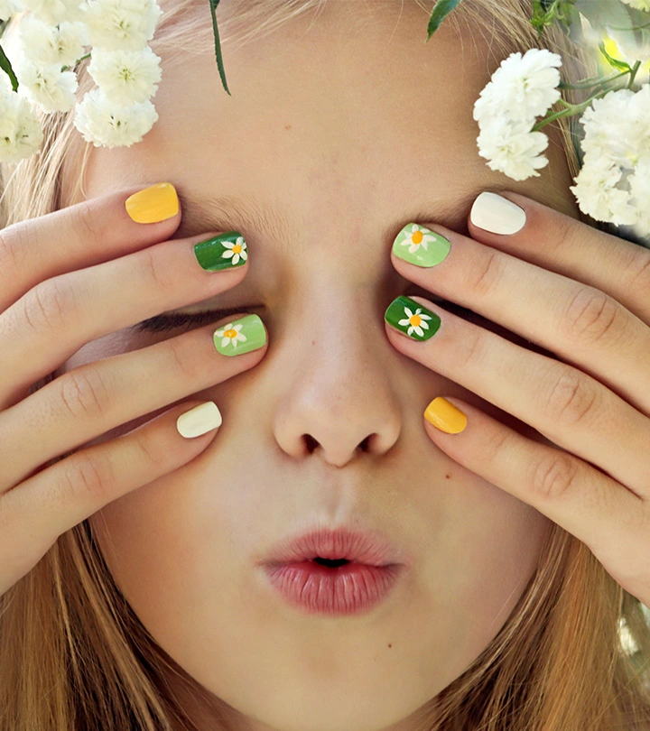 Colorful kid manicure